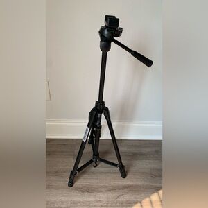 Ventosa Professional Mirrorless &DSLR &Smartphone 3-Stage Tripods+Bluetooth RC